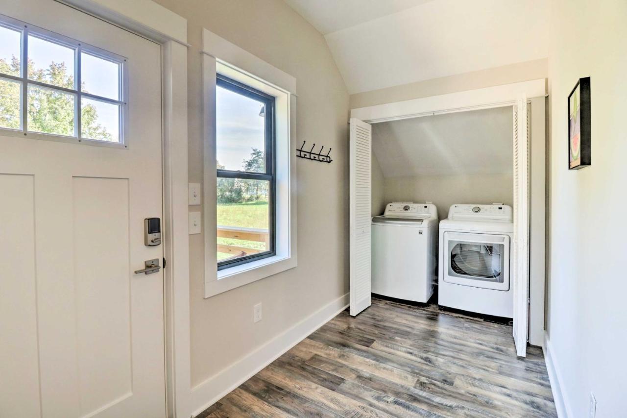 Bright Crozet Apartment With Mountain Views! Extérieur photo
