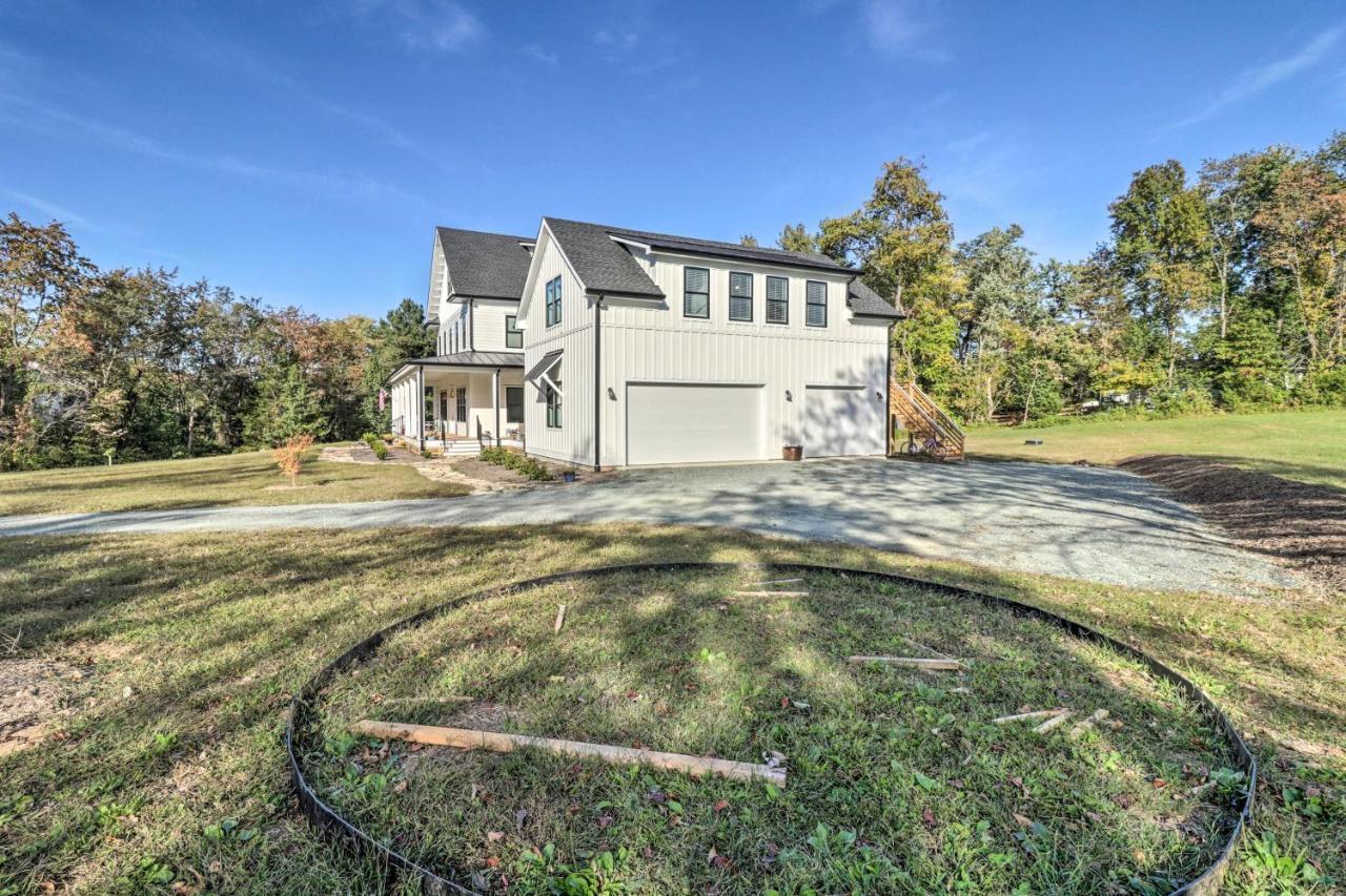 Bright Crozet Apartment With Mountain Views! Extérieur photo