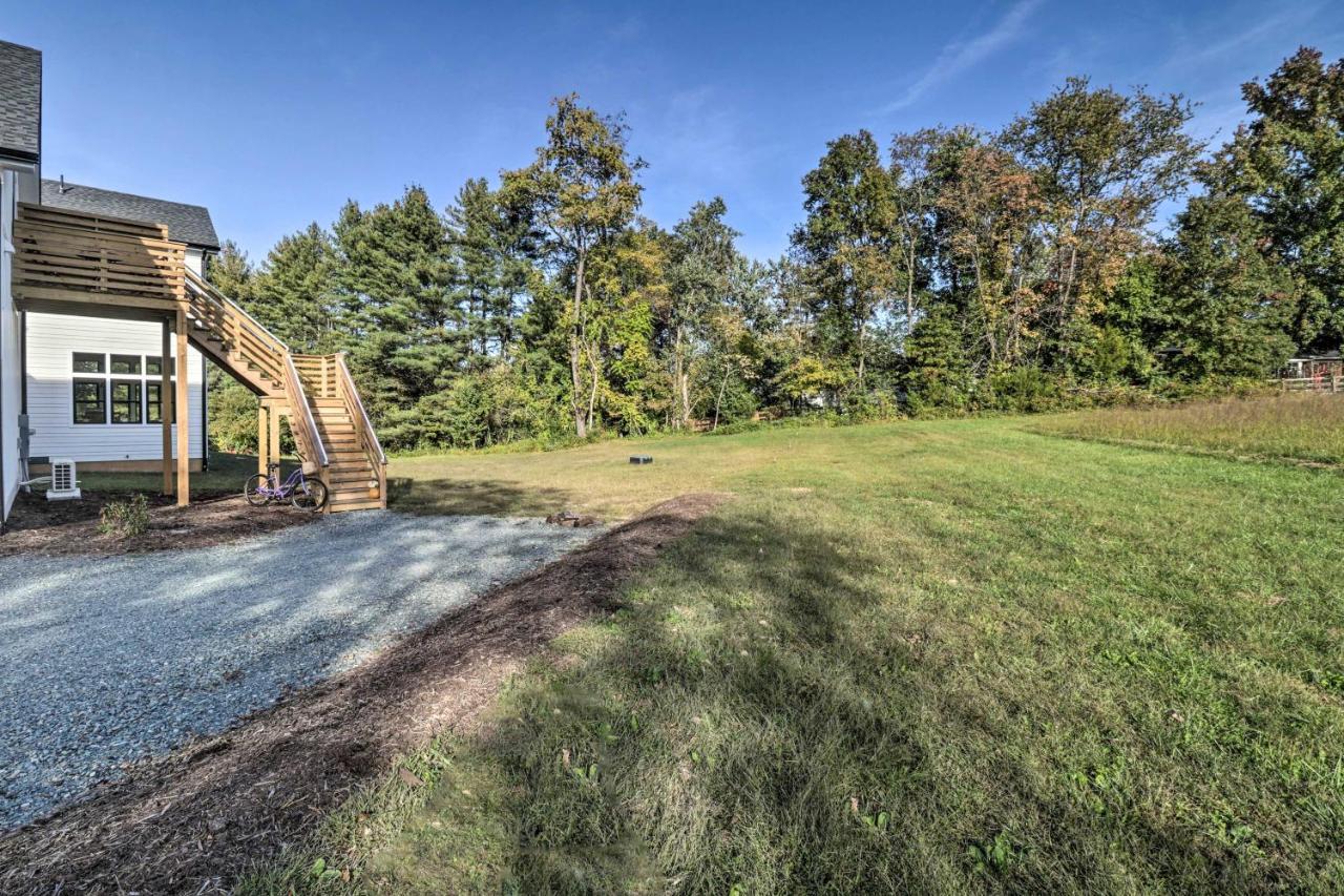 Bright Crozet Apartment With Mountain Views! Extérieur photo